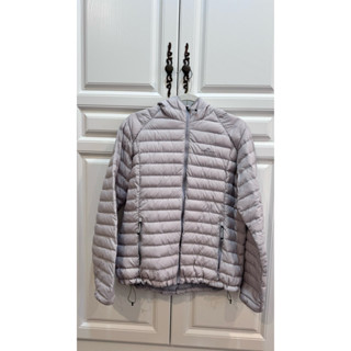 全新紐西蘭Kathmandu 女 輕量羽絨連帽外套 （L size)