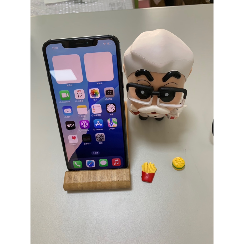 iPhone 11 Pro Max  64G  128G 金色綠色 二手手機 / 蘋果二手手機