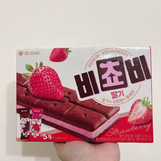 韓國🇰🇷 韓國代購 韓國餅乾 韓國零食 好麗友 草莓巧克力夾心餅 草莓巧克力 限定 巧克力 夾心餅乾