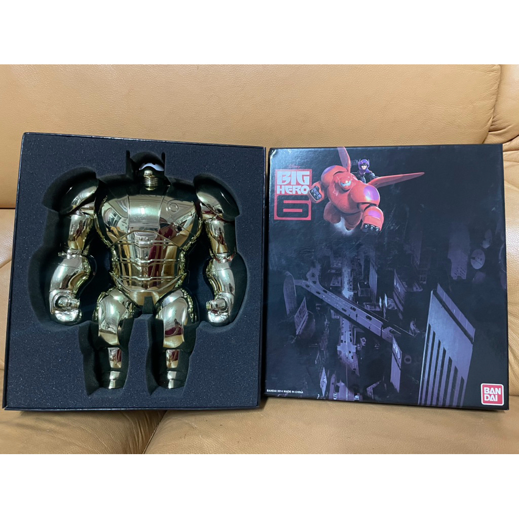 ［店小二］現貨 正版 二手 收藏 絕版 萬代 Bandai 大英雄天團 big hero 杯麵 電鍍 機器人 公仔