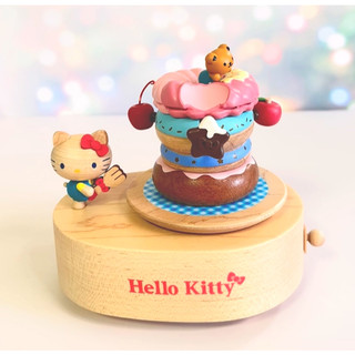 鼎飛臻坊 Hello Kitty 凱蒂貓 甜甜圈 /甜點屋/ 蘋果派/ 聲控夜燈 木製旋轉 音樂盒