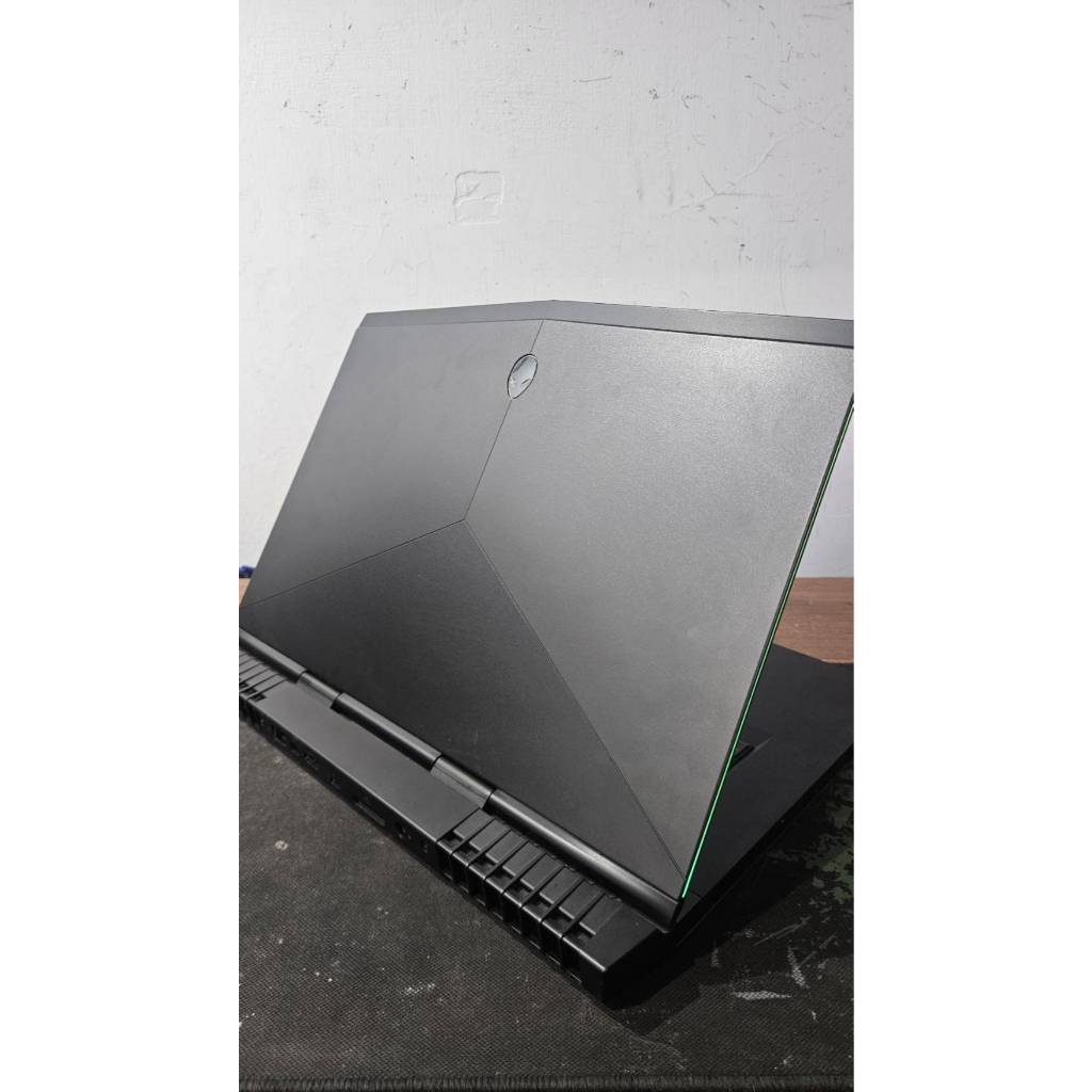 台中好快修電腦 DELL ALIENWARE 15 I7 8750H GTX1060 全新電池 電競筆電3A 線上遊戲