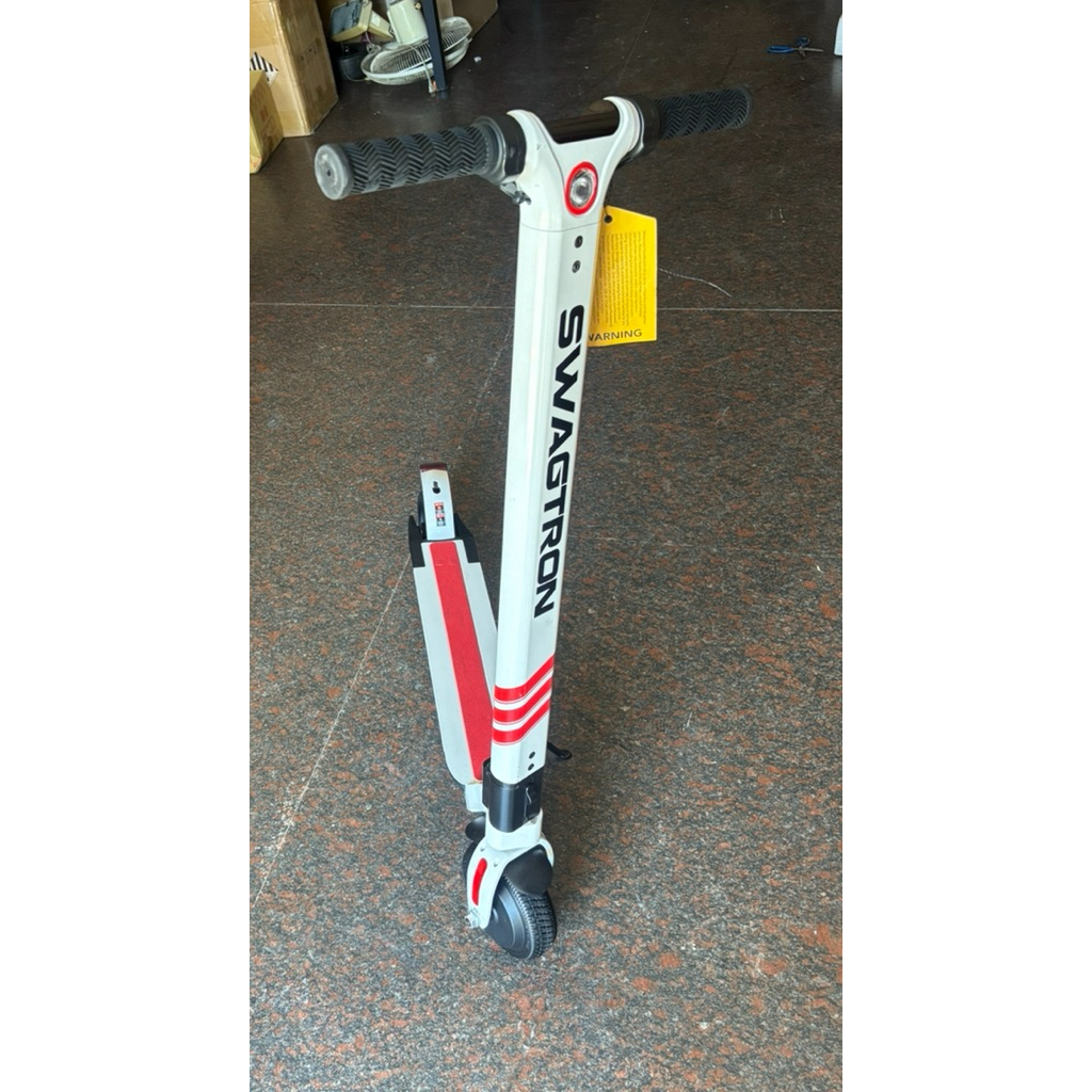 swagtron 成人用電動滑板車定速巡航