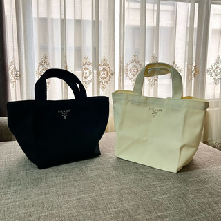 木浪代購 prada 帆布提袋 單寧 牛仔 手拿包 米白色 購物袋 文青 情人節 禮物 專櫃贈品