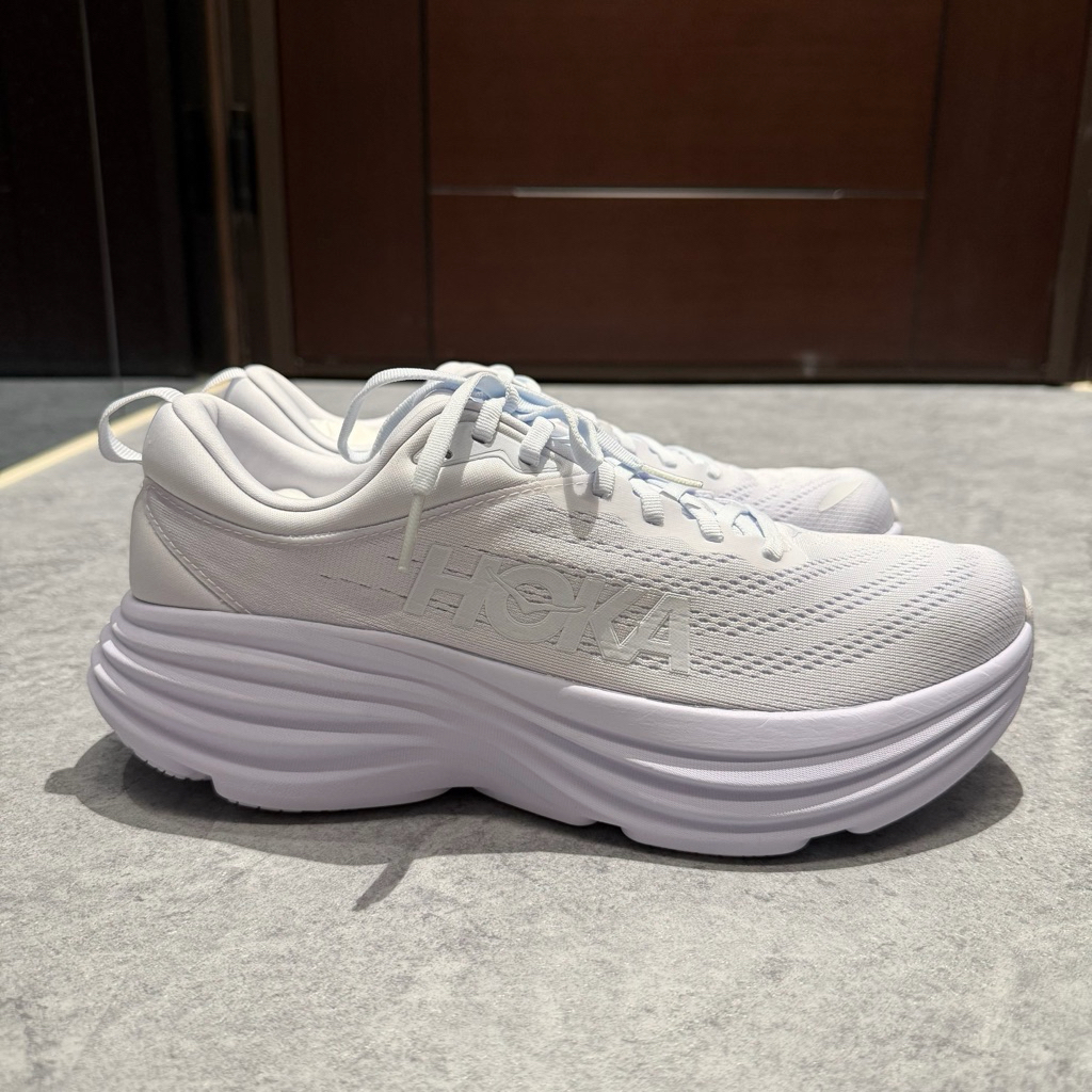 Hoka Bondi 8 (US10)