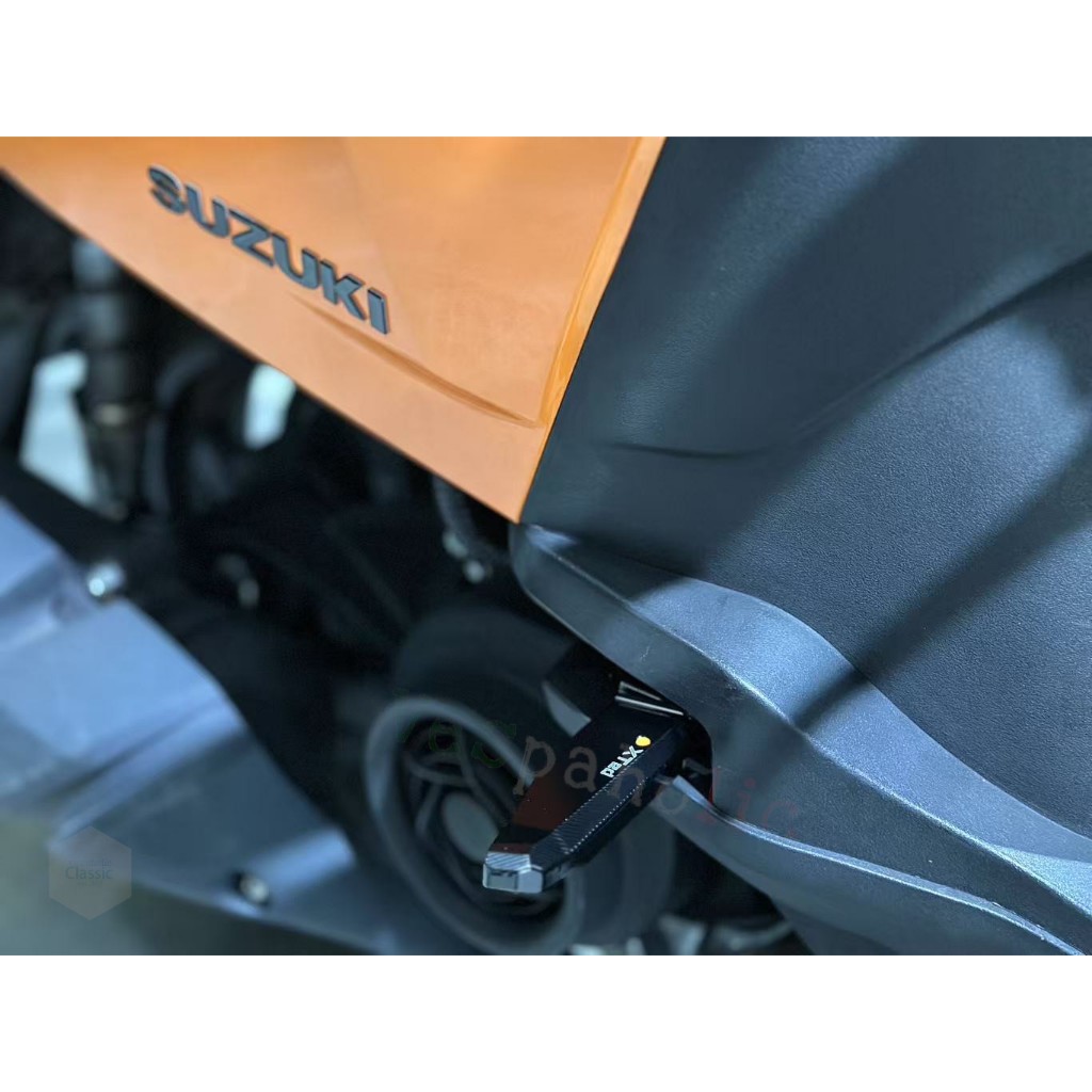 [ vespaholiclassic ] SUI logo 立體貼紙 車貼 logo sticker SUZUKI