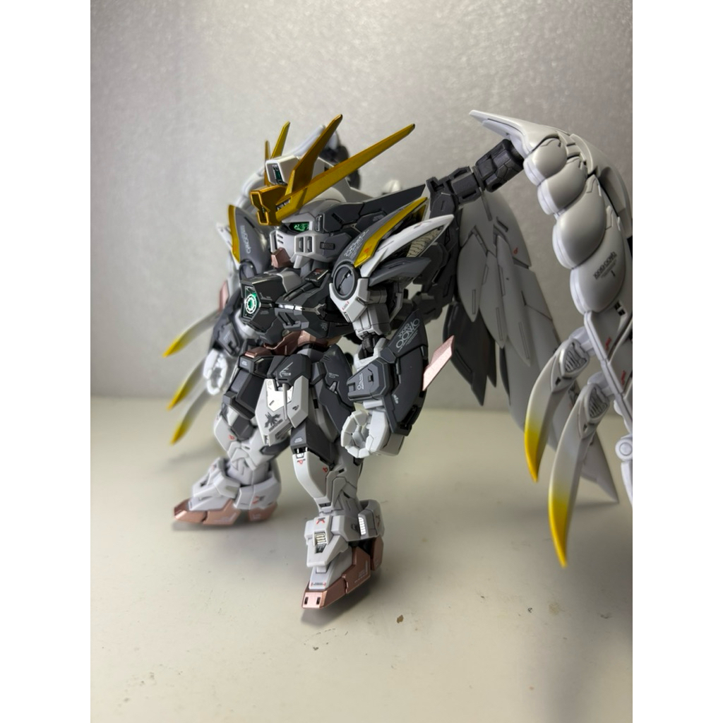 {鋼彈的屋-模型工作室} 萬代 MGSD 飛翼 白雪姬配色 塗裝完成品 細節增幅版 （實品如圖）鋼彈 模型 代工