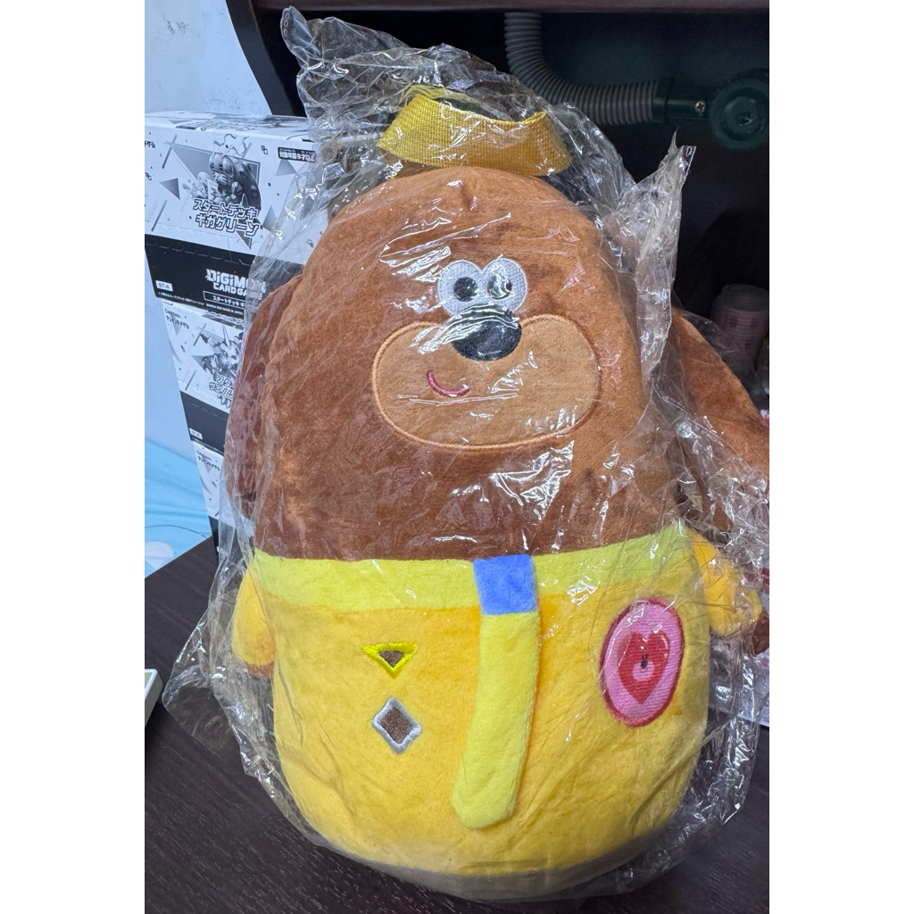 阿奇幼幼園 阿奇玩偶~阿奇幼幼園娃娃 聖誕款 趴姿 阿奇娃娃~軟Q阿奇幼幼園12吋 阿奇全身後背包