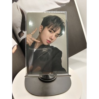Evnne 1st mini album Target:me