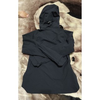 QUECHUA 女款登山 防水外套 黑色 S