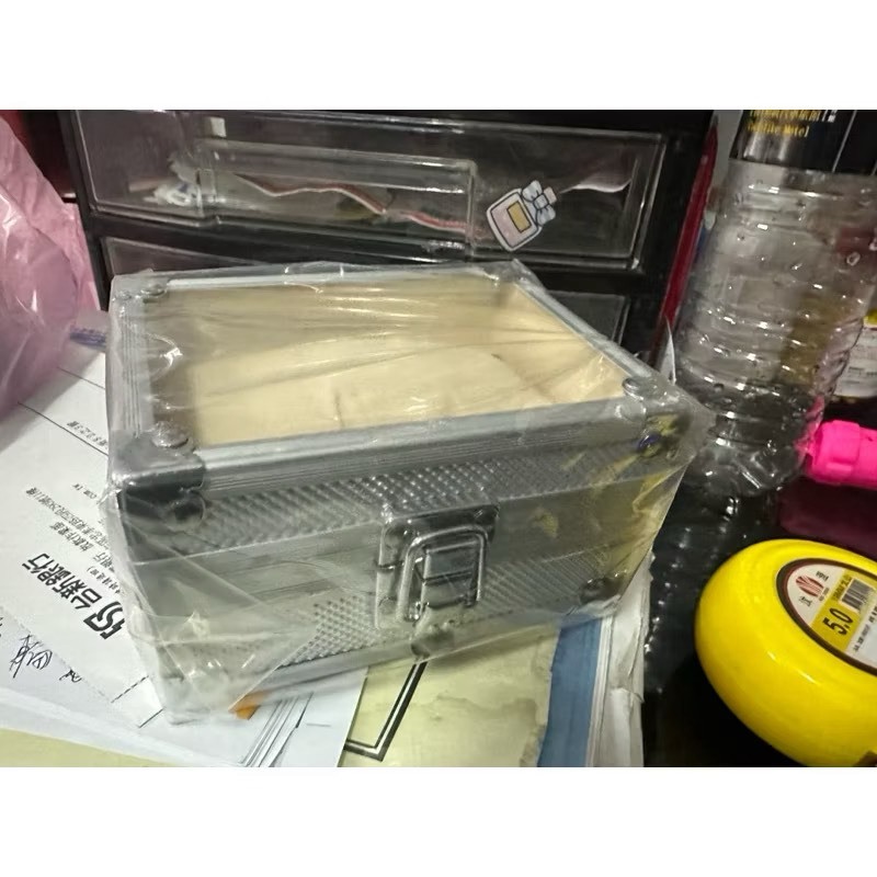 桃園現貨倉庫 對錶鋁盒 對錶鋁盒 開窗玻璃銀手錶盒批發 手錶盒批發 娃娃機商品雜物 娃娃機商品批發 娃娃機批發