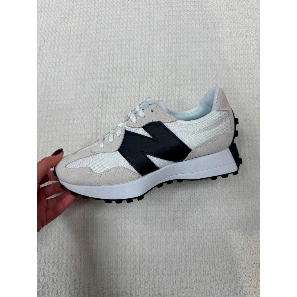 有間店🔹NEW BALANCE NB 327 復古鞋 運動鞋 休閒鞋 男 女 MS327CWB