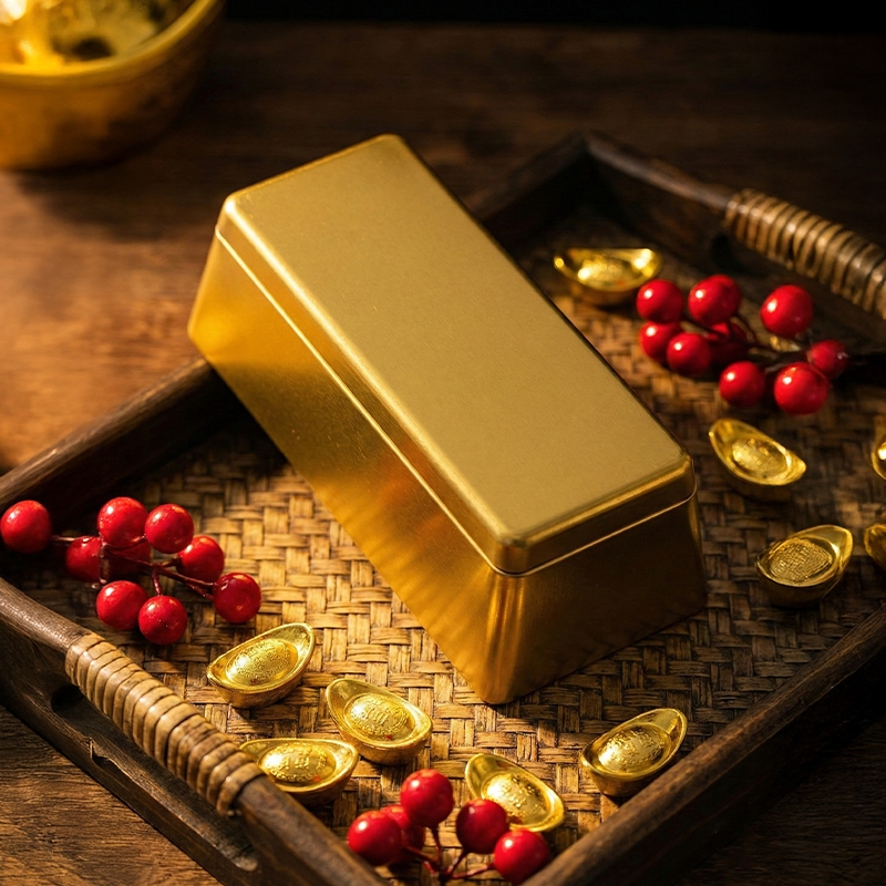 【台灣現貨 附發票】金磚鐵盒 過年鐵盒 金磚收納鐵盒 磨砂馬口鐵盒 新年禮盒包裝 餅乾盒 牛軋糖盒 招財金磚