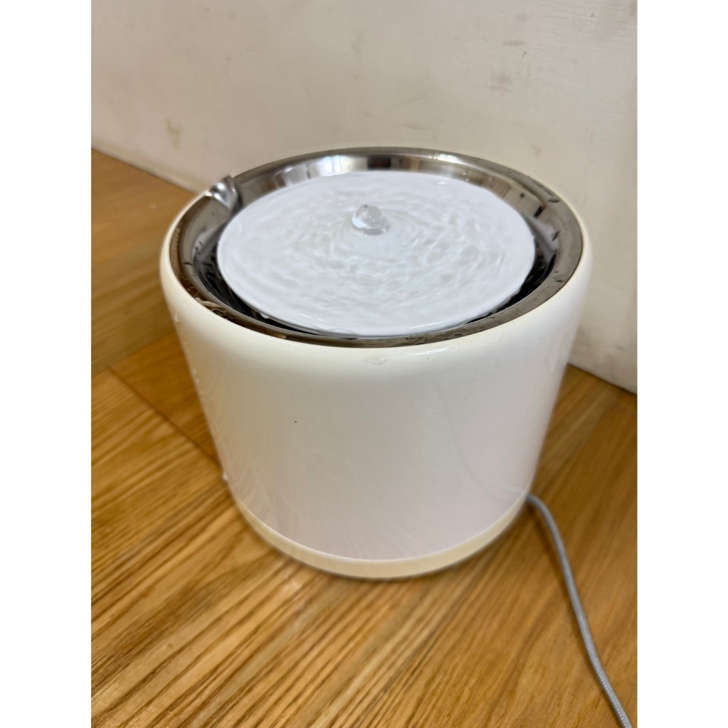 小P 寵物活水機 W4X  二手機器 無線馬達 寵物飲水機 飲水機 濾心 濾芯 小P六代飲水機
