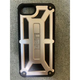 二手正品UAG iPhone 8 頂級款手機殼(黑色）