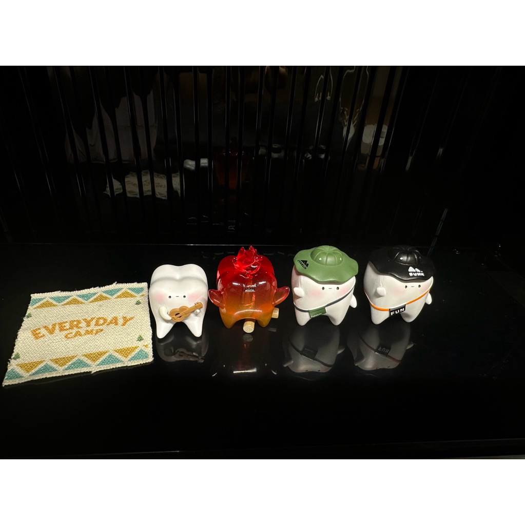 牙牙家族2 登山牙牙 放克牙牙 露營趣 扭蛋 盒玩 盲盒