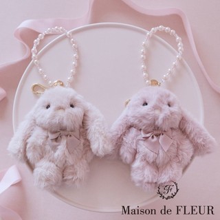 Maison de FLEUR 淡粉蝴蝶結毛茸茸兔子娃娃吊飾(08000916200)