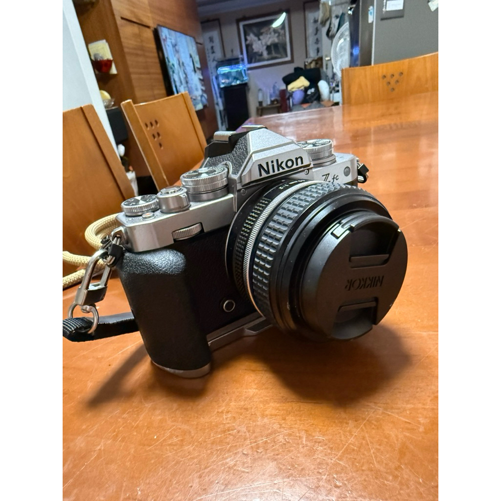 二手｜Nikon Zfc 含鏡頭 原盒還在