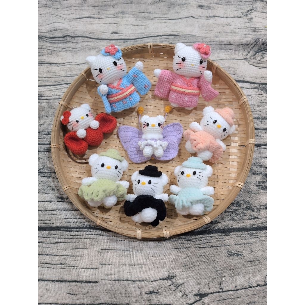 【現貨 成品】和服Kitty 蝴蝶kitty 蝴蝶結kitty 帽子kitty  毛線Kitty 鉤織娃娃 毛線編織娃娃