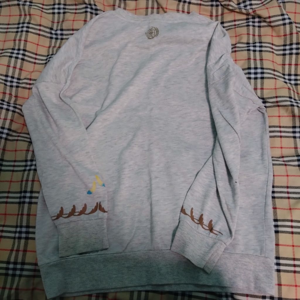 二手 太鼓鐘貞宗 日本 刀劍亂舞 刀劍男子 角色形象 灰色 思夢樂 上衣 衣服 長袖 T恤