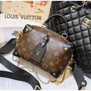 二手旗艦 LOUIS VUITTON LV 字紋 黑色 牛角 軟盒子 鍊包 手提包 斜背包 兩用包(中友店)
