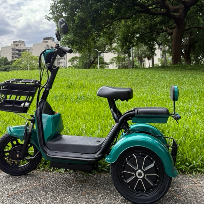 展示車不是現貨電動三輪車：二手15A已調適最佳狀態電動三輪車運動休閒採買電動三輪車女士家用