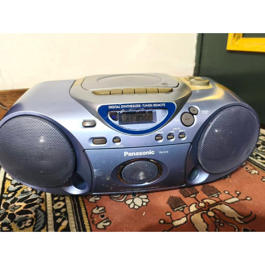 Panasonic國際牌CD/FM/AM/卡帶 手提收音機 RX-D16LT 二手 立體聲音響 收錄音機 廣播 手提音響