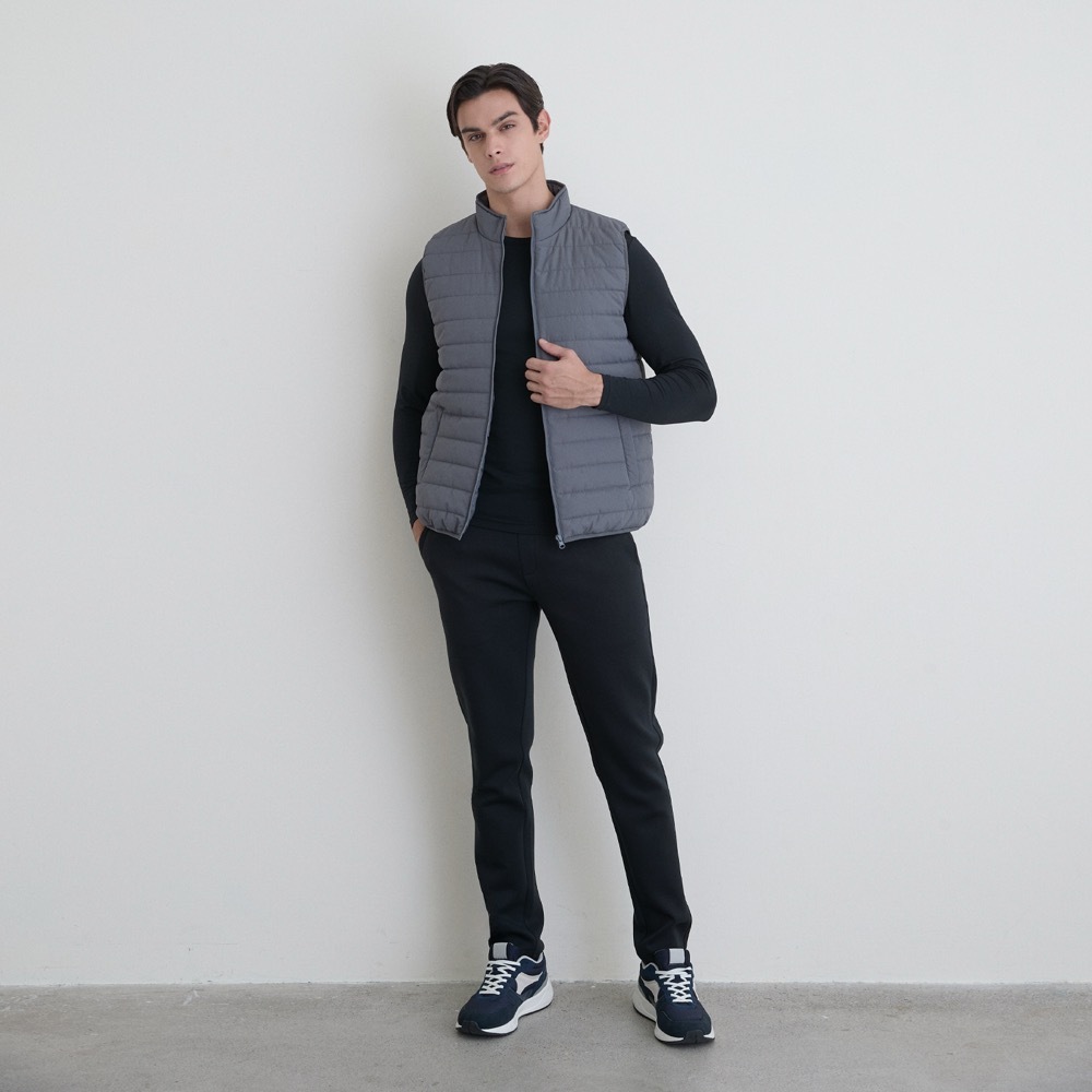 GIORDANO 男裝舖棉立領背心 E-care輕暖系列【多色任選】13075815