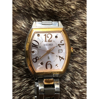 SEIKO 精工 酒桶型太陽能電波女錶(待修品）