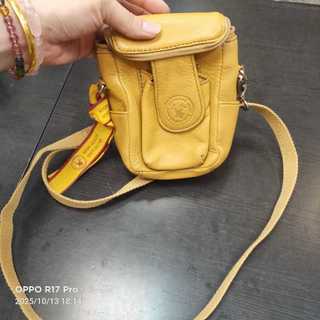 *二手 日本 真皮 GENUINE DEERSKIN 2WAY 斜背包13*10*厚3.5CM $450