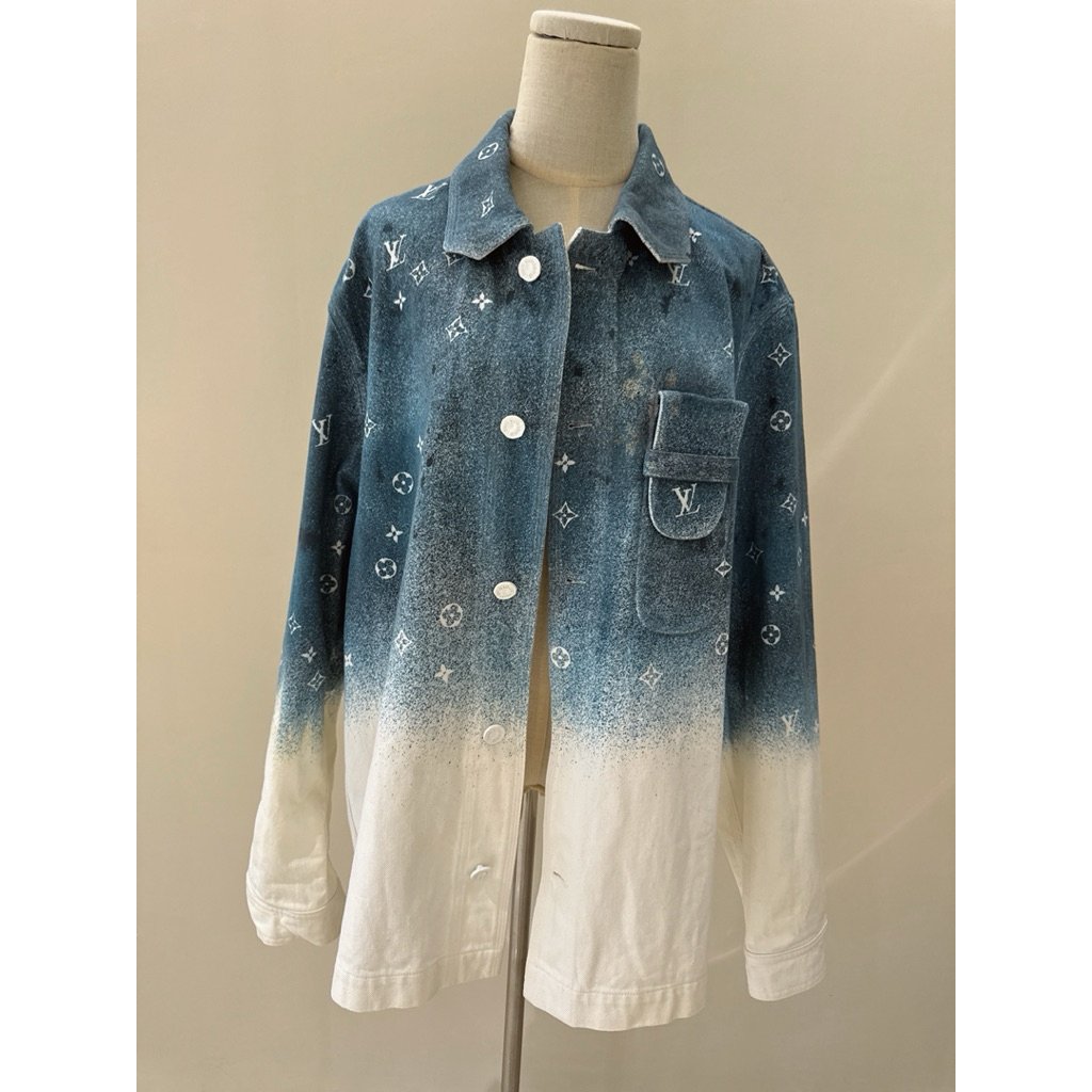 近全新✨LV Louis Vuitton 做舊漸層星空牛仔襯衫oversize外套 #L