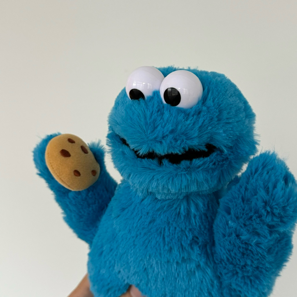 〈餅乾怪獸娃娃〉芝麻街 SESAME STREET MARKET 限定商品 餅乾怪獸 台灣現貨