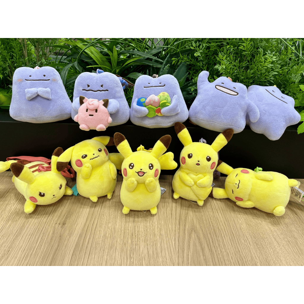 【日本中心限定】現貨 日版 皮卡丘 百變怪 吊飾布偶 娃娃 角落生物 聯名 百變怪 寶可夢中心 十寶可夢十色 膽小皮卡丘