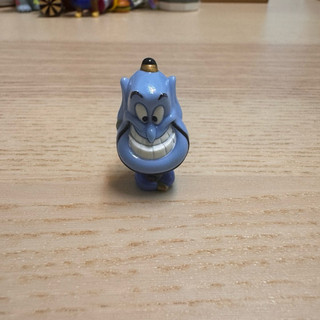 現貨 絕版 老物 迪士尼 disney 阿拉丁 神燈 精靈 玩具 公仔 搖頭 擺設 擺飾