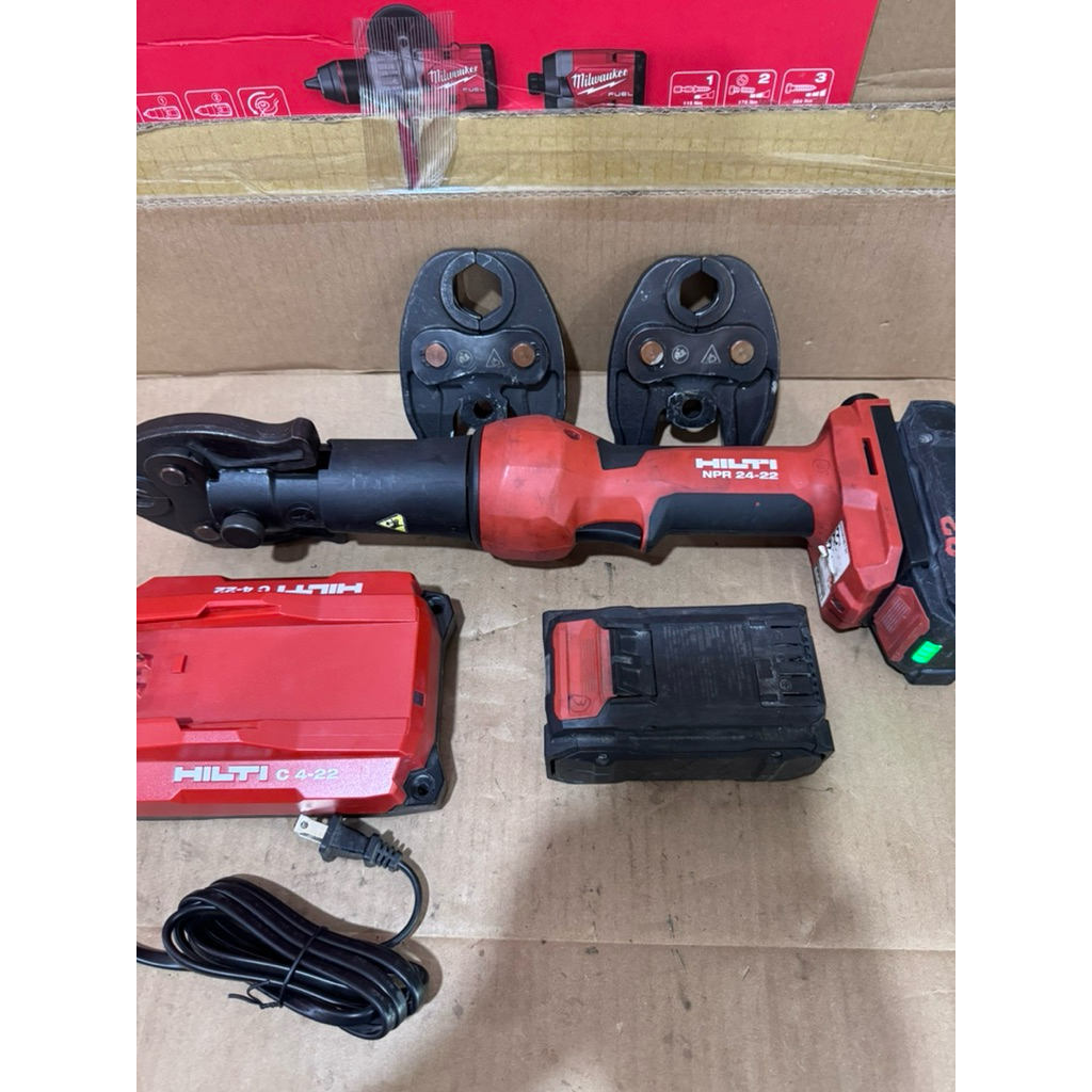 二手外匯 HILTI NPR 24 22 喜利得壓接機 壓水機 水電最強套裝組 壓接 壓水套裝組 新款的