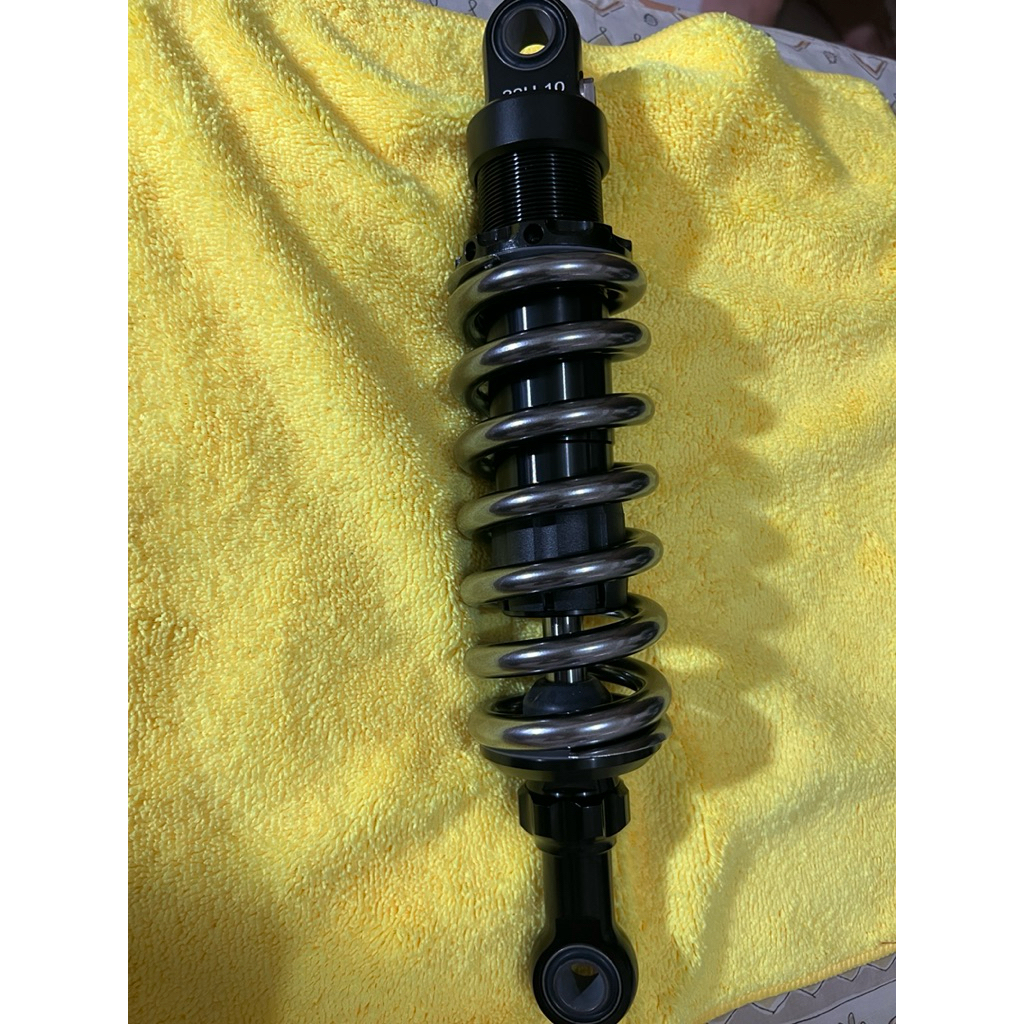 「全新品」原廠gogoro 一代專用阻尼可調式後避震器（彈簧部份小掉漆）