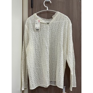 UNIQLO蕾絲內搭上衣