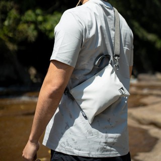 【INUK】全境防水 側背包 | Water Shed POUCH TOGO2 WR 冷寂灰 | 1.6L