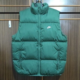 約7成新 NIKE AS M NK CLUB PUFFER VEST 男羽絨背心 綠 size M FB7374323