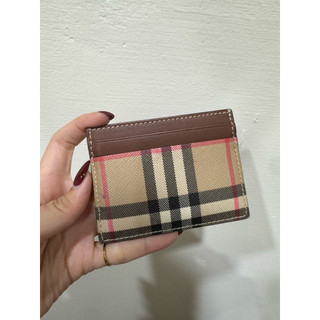 Burberry 卡夾