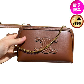 Celine 10E383 Triomphe 凱旋門皮革金鍊相機包 黃褐色
