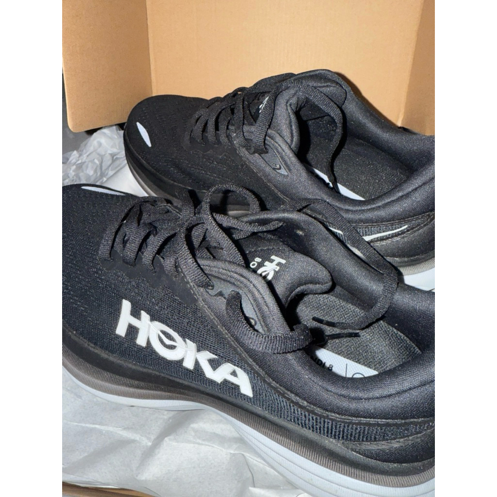 HOKA-女 Bondi 8 Wide 路跑鞋（全新）