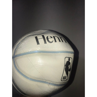 全新Hennessy X NBA聯名限量籃球