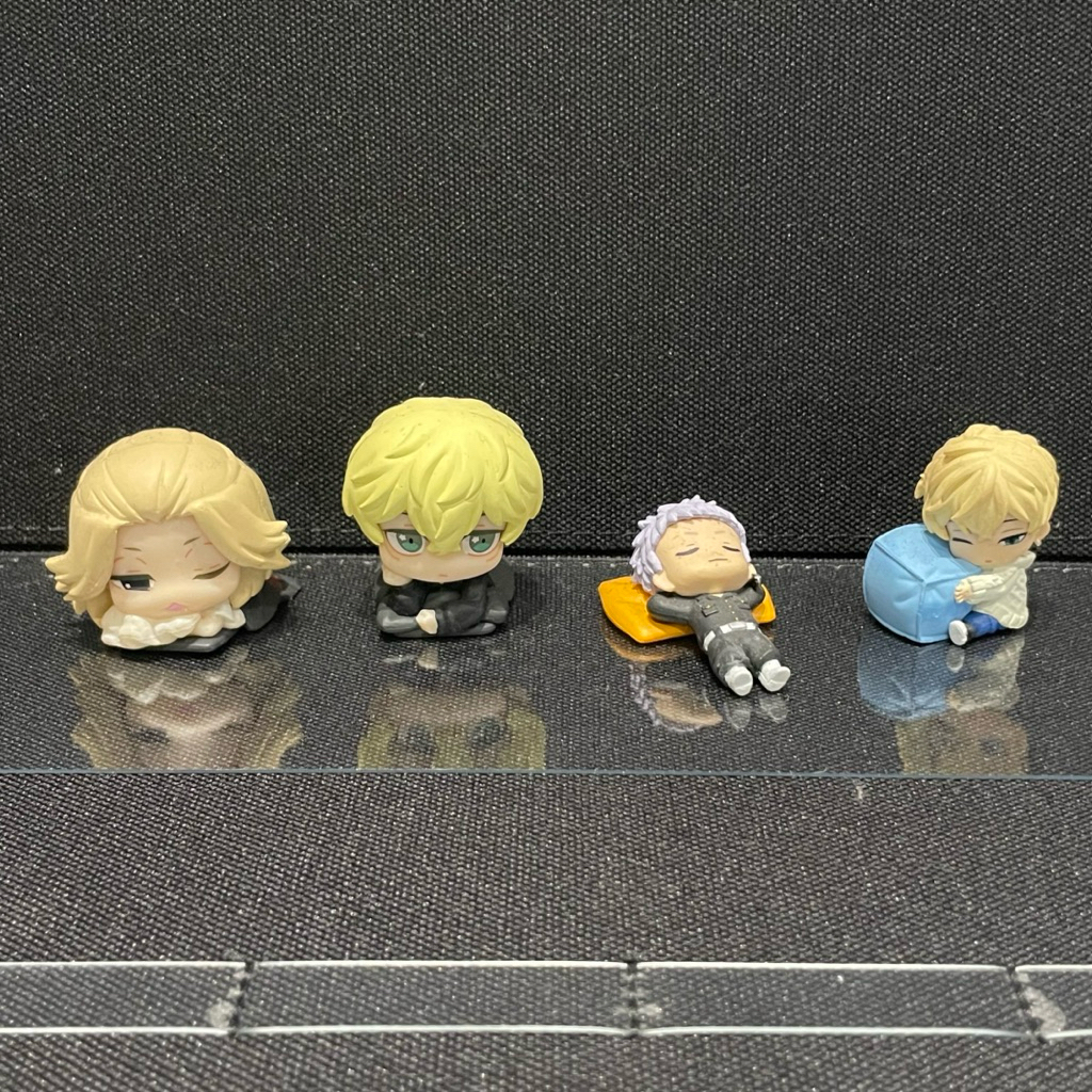 東京復仇者 睡覺 公仔 佐野萬次郎 佐野万次郎 三谷隆 松野千冬 愛睏 扭蛋 絕版 合售