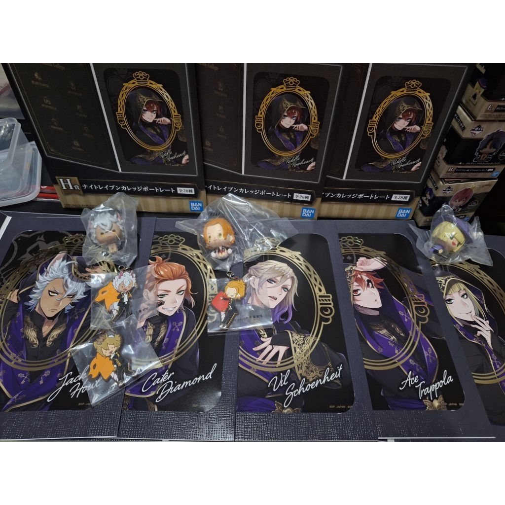 ツイステ 迪士尼扭曲樂園 扭曲仙境 第四彈 一番賞 公仔 軟膠吊飾 相卡 相冊 幾乎都一組賣