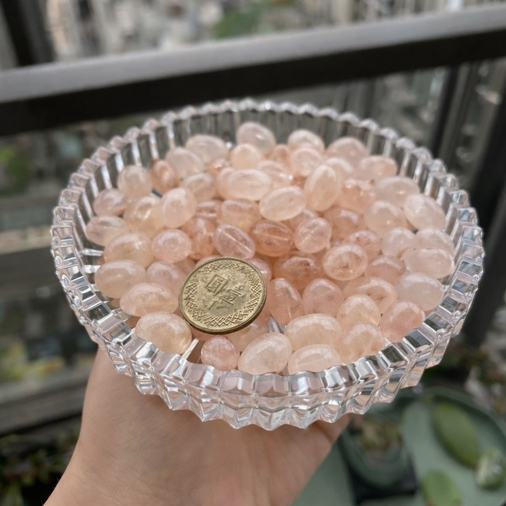 粉摩根石 通孔 透體摩根石 透體粉摩根 旺人緣 綠柱石 粉紅摩根 隨型 水晶DIY 天然水晶 直通孔 粉摩根｜現貨