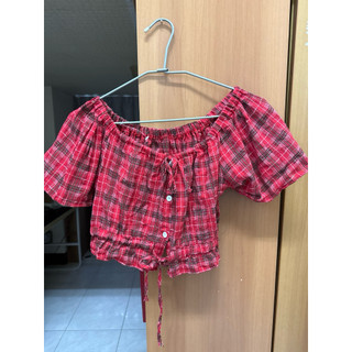 the red one tshirt dress half body