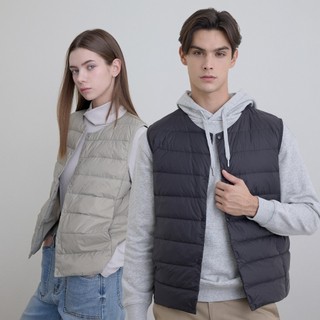 GIORDANO 男/女裝輕薄羽絨背心【多色任選】13075672 13375774