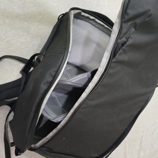Peak Design V2魔術使者 Zip攝影後背包 20L (沈穩黑) 2手
