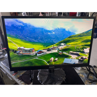 【和線伸｜福鹿秀 廣場】Philips 飛利浦 24 吋螢幕｜240V5Q
